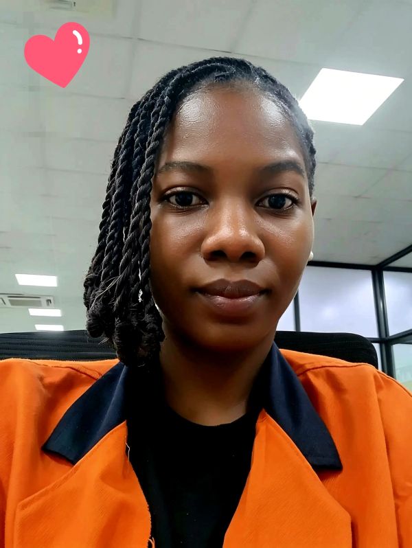 LEONORA  ONYANDO